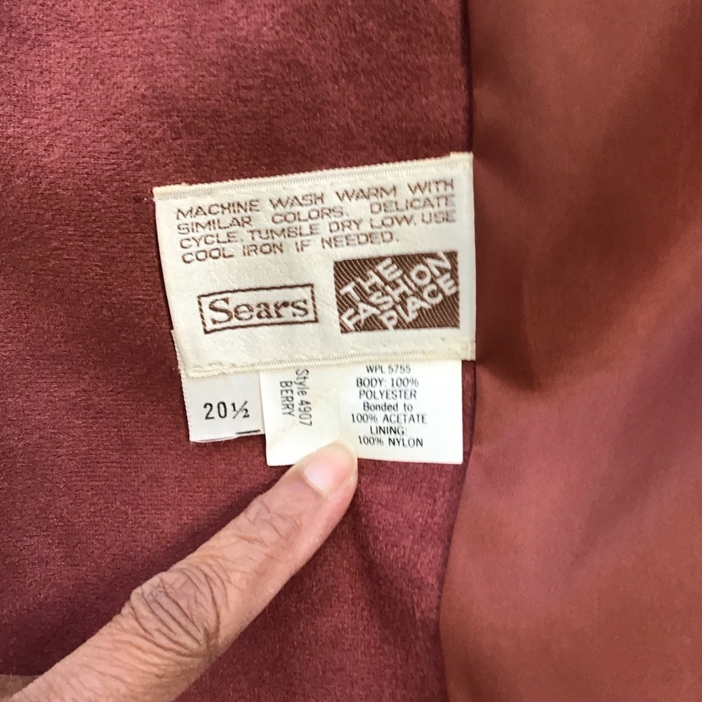 SEARS WOMEN RARE ANTIQUE WINE ROSEY MARVE FAUX SUEDE LONG BUTTON UP COAT SZ 20.5 - Picture 9 of 9